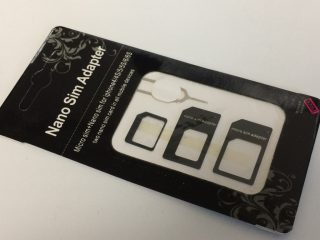 SIM アダプタが届く