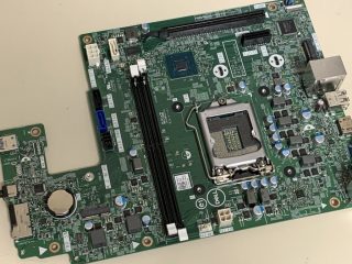 マザーボードの交換