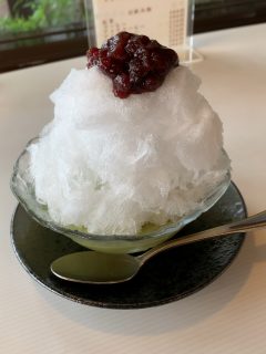 八角堂でくるみ餅