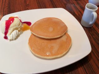 本日は落語配信