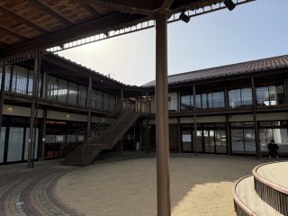 倉吉白壁土蔵群　～ 倉吉へ その 13 ～