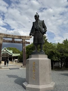 豊國神社へ…